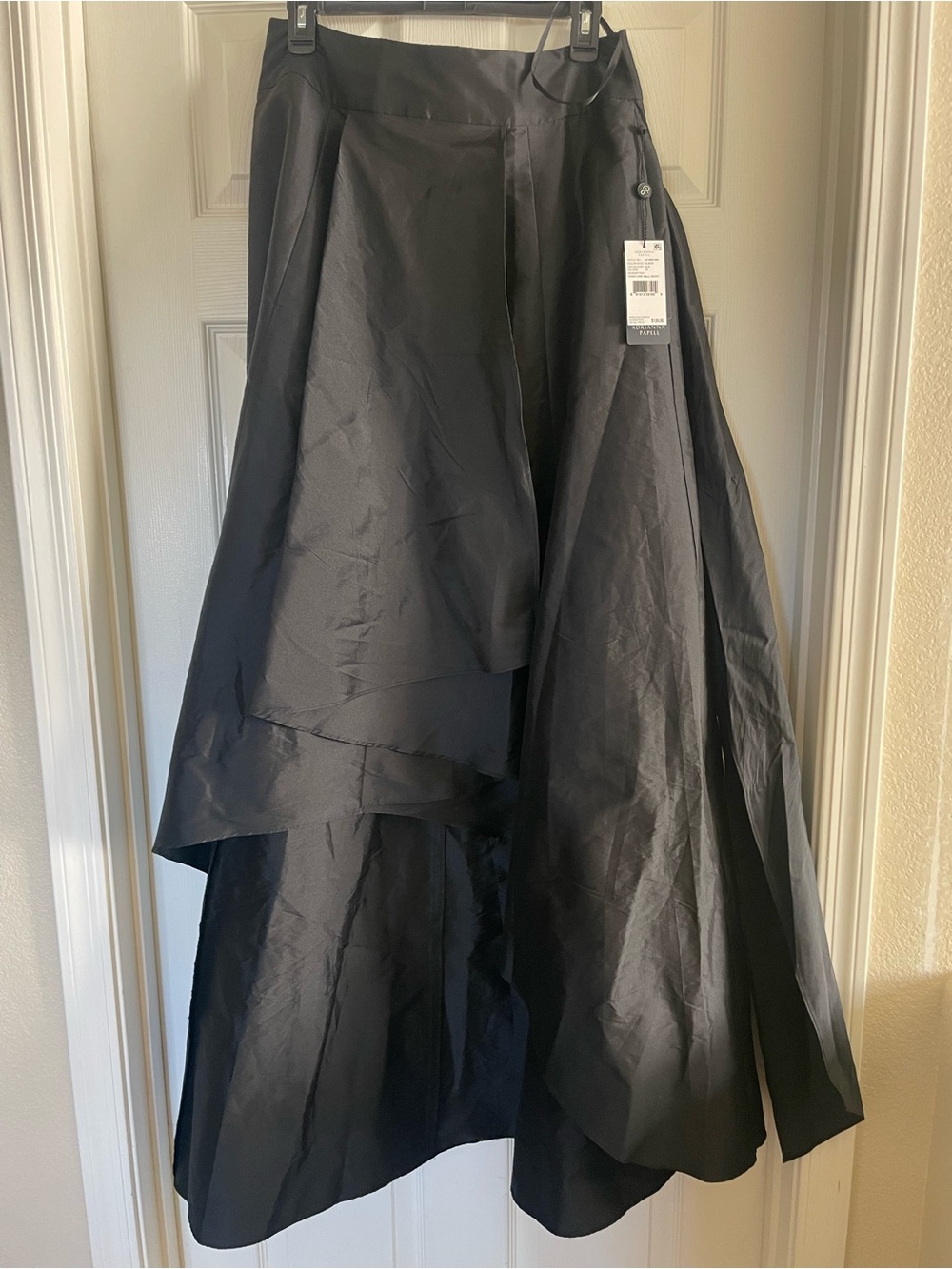 Adrianna Papell Black High-Low Asymmetrical Maxi Skirt